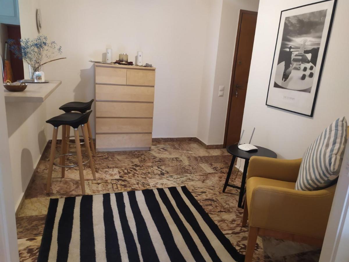 Maria'S Cozy Apartment In Palaio Faliro Ateny Zewnętrze zdjęcie